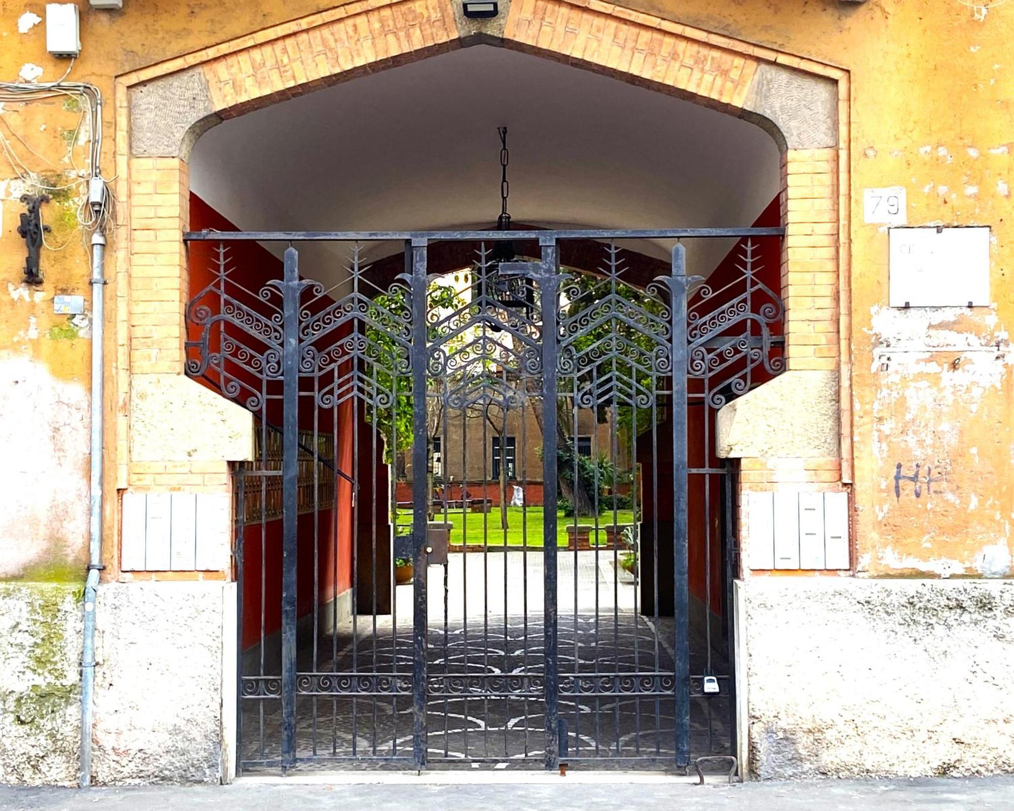 Vatican Modern Art Apartment Rome Exterior photo